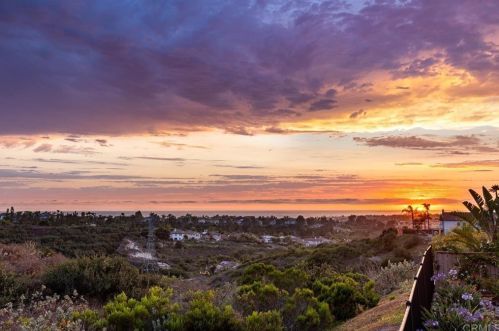 1497 Turquoise Dr, Carlsbad, CA 92011-1245