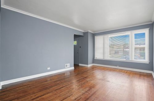 14650 La Salle St, Dolton, IL 60419-1420