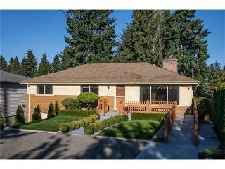 13104 12 Ave, Seattle WA  98168-2875 exterior