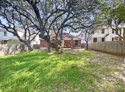 11000 Colonel Winn Loop, Austin TX  78748-2527 exterior