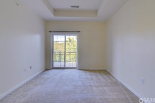 843 Liberty Ct, Piscataway NJ  08854-7209 exterior