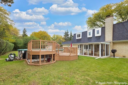 950 King Richards Ct, Bannockburn IL  60015-2627 exterior