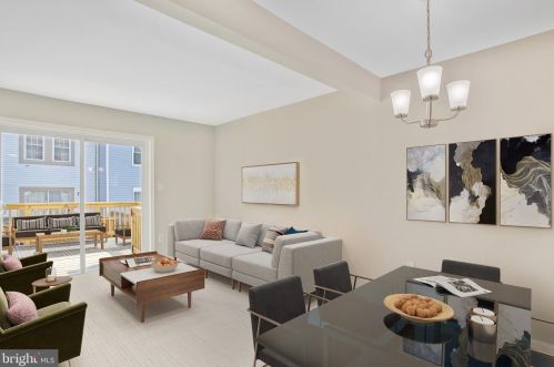 13761 Avonshire Dr, Silver Spring MD 20904-6707 exterior