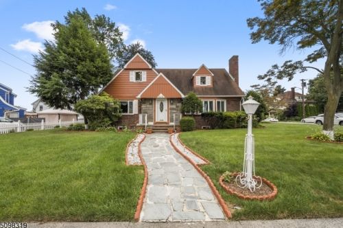 396 17th Ave, Paterson, NJ 07504-1306