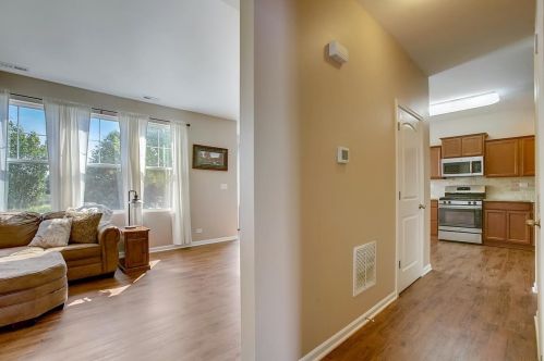 1403 Lighthouse Ln, Pingree Grove IL  60140-2076 exterior