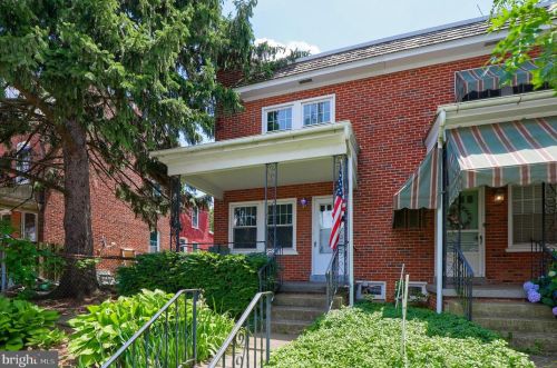 446 Ross St, Lancaster PA  17602-1944 exterior