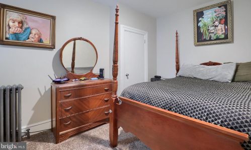 306 Beaver St, Lancaster PA  17603-5338 exterior
