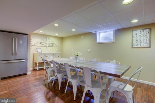 1853 Rockvale Rd, Lancaster PA  17602-1315 exterior