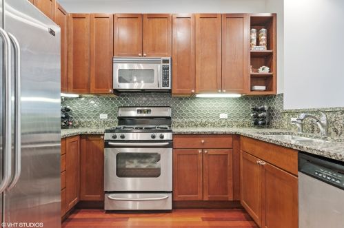 1600 Marshfield Ave, Chicago, IL 60622-8042
