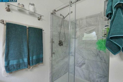 1430 Babel Ln, Concord CA  94518-1245 exterior