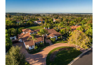 3242 Calle De Debesa, Camarillo, CA 93010-8336