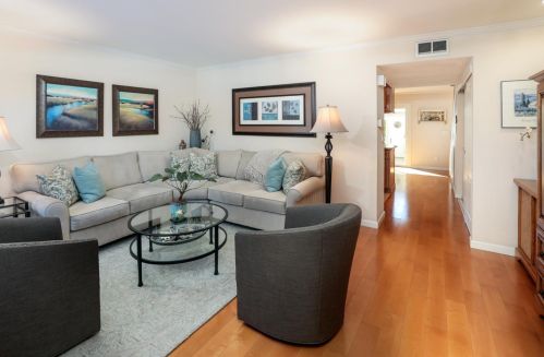 1248 Crescent Ter, Sunnyvale, CA 94087-2833