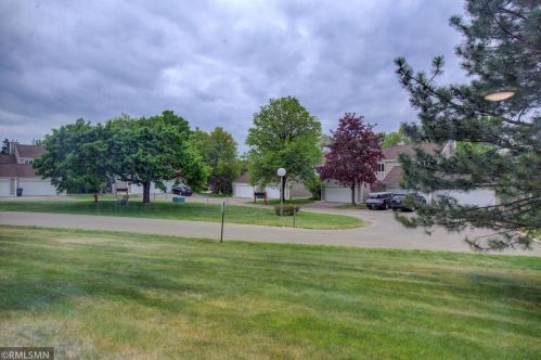 1181 Edgcumbe Rd, Saint Paul MN  55105-2831 exterior