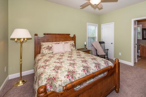 369 Hawkins Rdg, Big Canoe GA 30143-4748 exterior