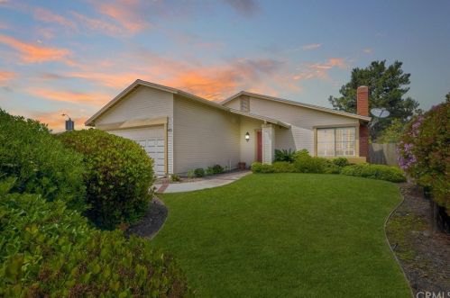 4452 Olive Dr, Oceanside, CA 92056-3565