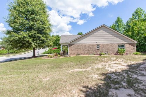 198 Lakeview Bend Cir, Jefferson GA  30549-7058 exterior