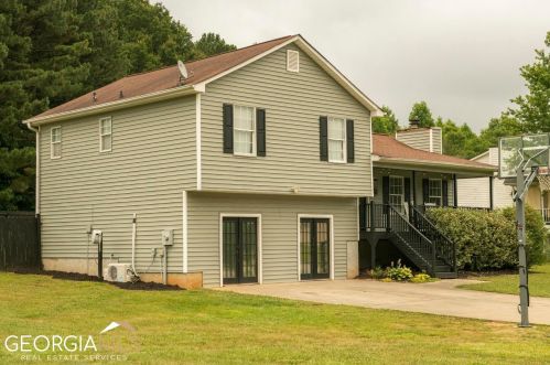 160 Joe Dr, Temple, GA 30179-3577