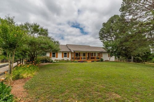 4250 Double Springs Rd, Monroe, GA 30656-3820