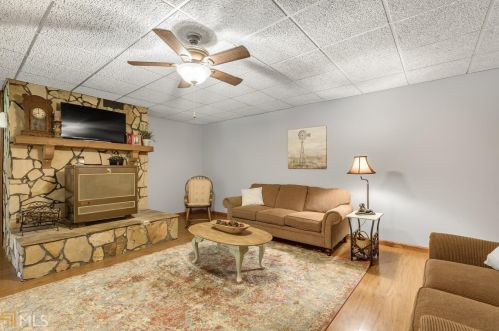 4153 Highway 155, Stockbridge GA  30281-4011 exterior