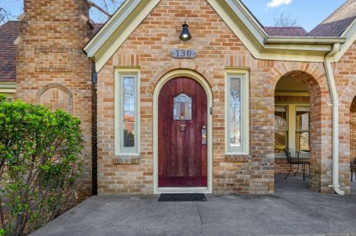 130 Appian Way, Dallas, TX 75216-1016