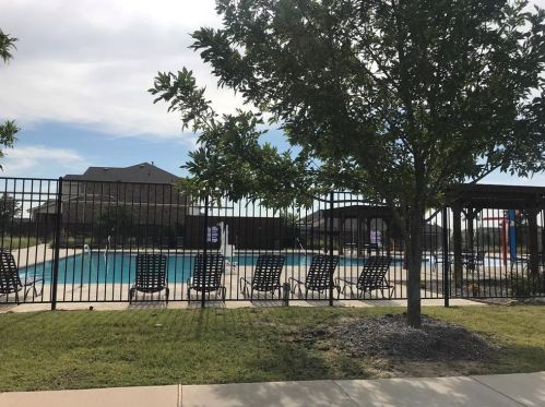 2069 Meadow Park Dr, Princeton TX 75407-2662 exterior