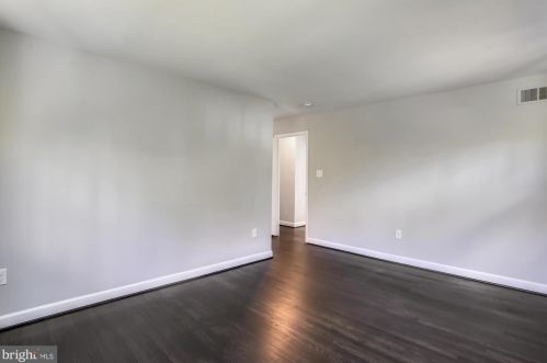 11744 Lovejoy St, Silver Spring MD 20902-1632 exterior