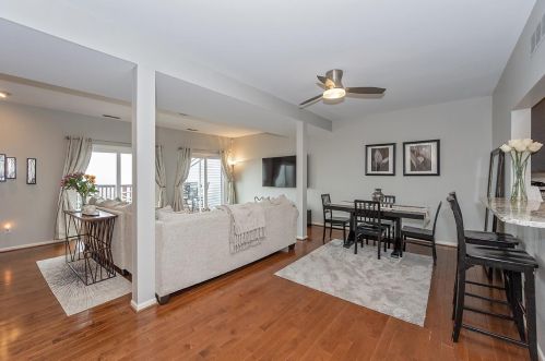 231 Hastings St, Cincinnati OH 45219-1420 exterior