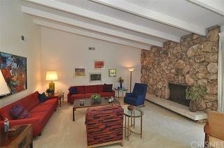 4520 Sendero Pl, Los Angeles, CA 91356-5129