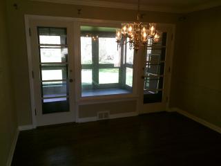 4633 Seeley Ave, Downers Grove IL  60515-2703 exterior