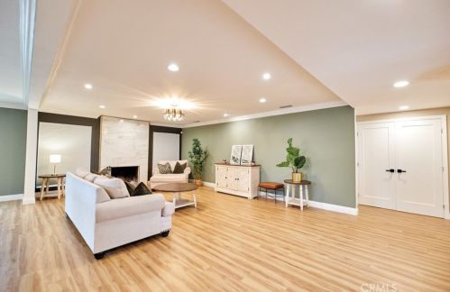 1344 Winn Dr, Upland CA  91786-5026 exterior