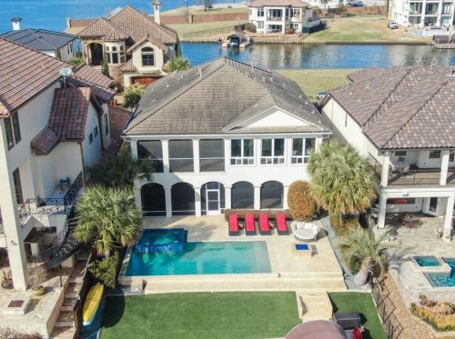 12371 Tramonto Dr, Conroe, TX 77304-4560