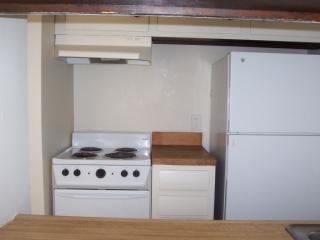 2085 Clifton Ave, Cincinnati OH  45219-1468 exterior