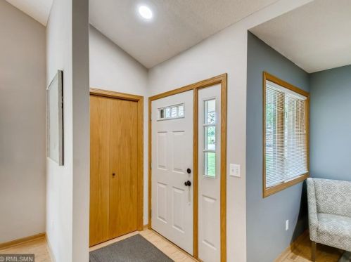 13179 Gemstone Ct, Saint Paul MN  55124-7686 exterior