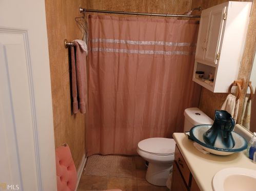 119 Oak Cir, Stockbridge GA 30281-3345 exterior