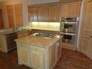 6904 Grand Falls Cir, Plano TX  75024-7479 exterior