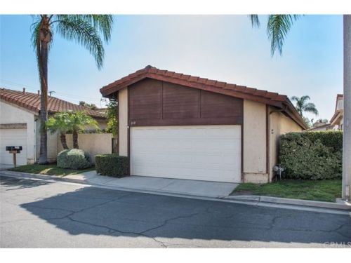 219 Pasteur Pl, Placentia, CA 92870-5207