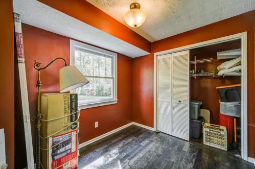 3987 Woodland Cir, Conyers GA  30013-3056 exterior