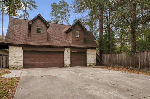 11662 Tamina Trl, Conroe TX  77384-3493 exterior