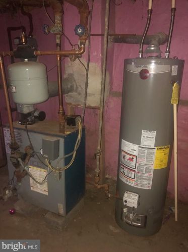 1218 Langham Ave, Camden NJ 08103-2735 exterior