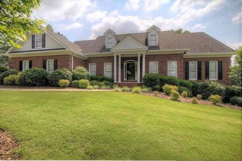10 Legacy Ct, Oxford, GA 30054-4069