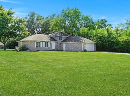 3761 213th St, Matteson, IL 60443-2513