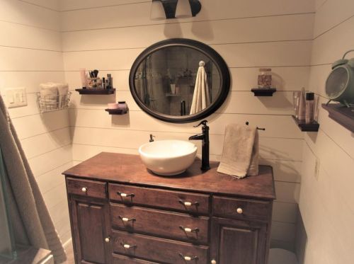 716 Candlewood Rd, Fort Worth TX  76103-1114 exterior