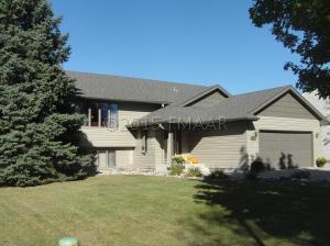 1513 39 1/2 Ave, Fargo, ND 58104-6311