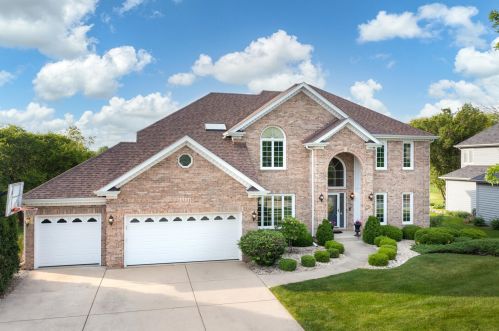 3131 Treesdale Ct, Naperville, IL 60564-4609