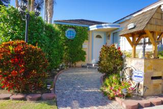 7509 Rundell St, Downey, CA 90242-2227