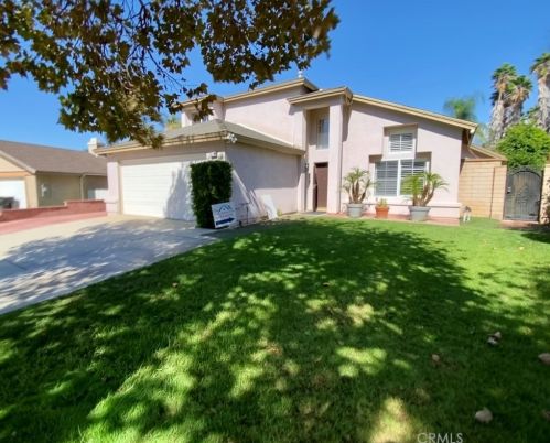 726 Blake Rd, Riverside, CA 92501-1361