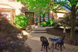 1602 Brestal Ct, Naperville, IL 60565-2781
