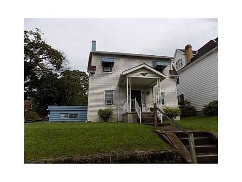 201 Hancock Ave, Vandergrift, PA 15690-1330