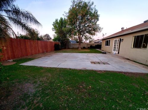 9085 Randolph St, Riverside CA  92503-1183 exterior