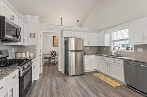 742 Fairmont Park Dr, Dacula GA  30019-6536 exterior